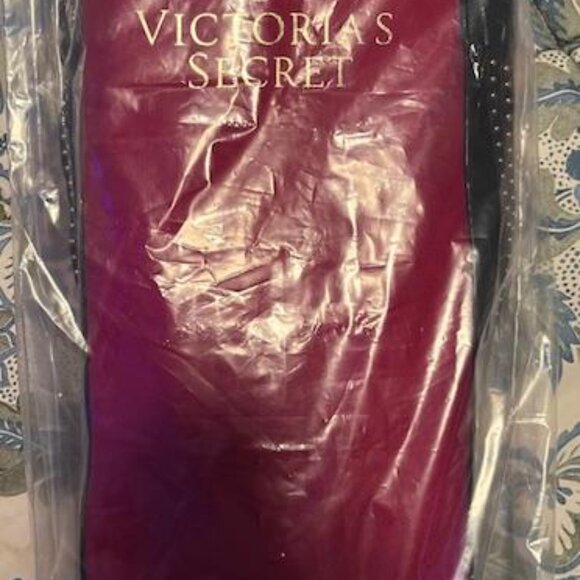 Victoria's Secret Red and Black Tote Bag - Picture 3 of 3